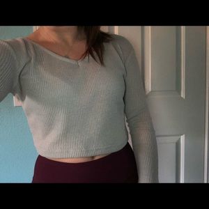 Long sleeve cropped